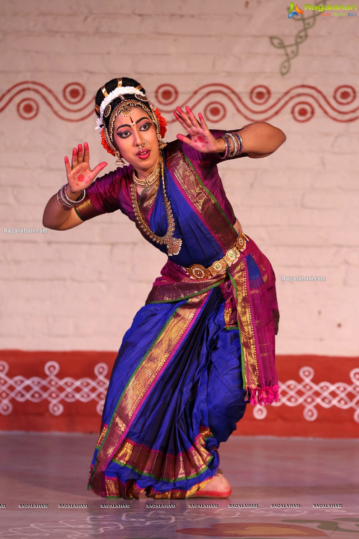 Chinmayi Nrityalaya Students' Kuchipudi Dance Performance at Shiplaramam 