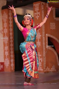 Chinmayi Nrityalaya Students' Kuchipudi Dance Performance