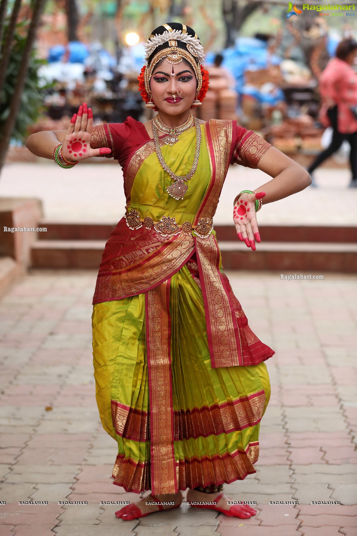 Chinmayi Nrityalaya Students' Kuchipudi Dance Performance at Shiplaramam 