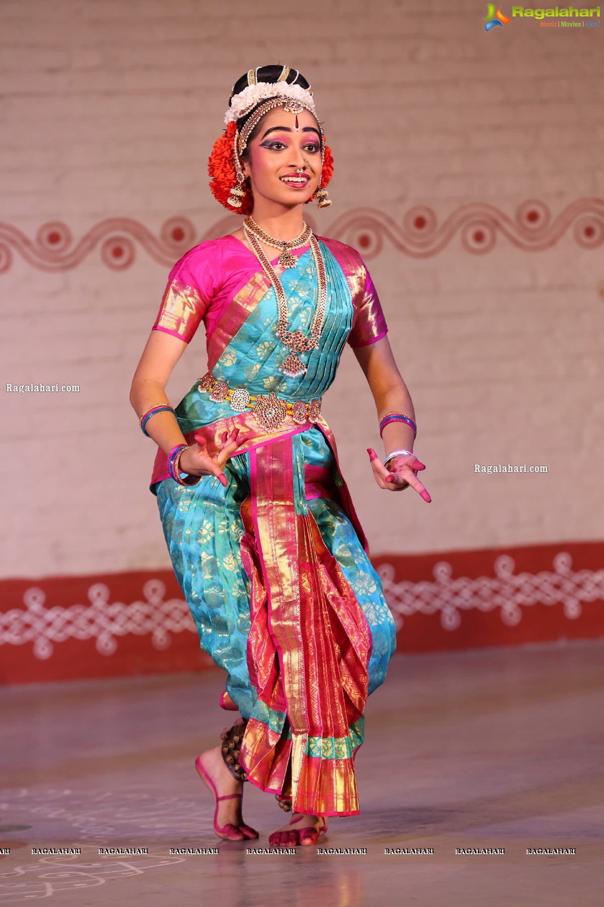 Chinmayi Nrityalaya Students' Kuchipudi Dance Performance at Shiplaramam 