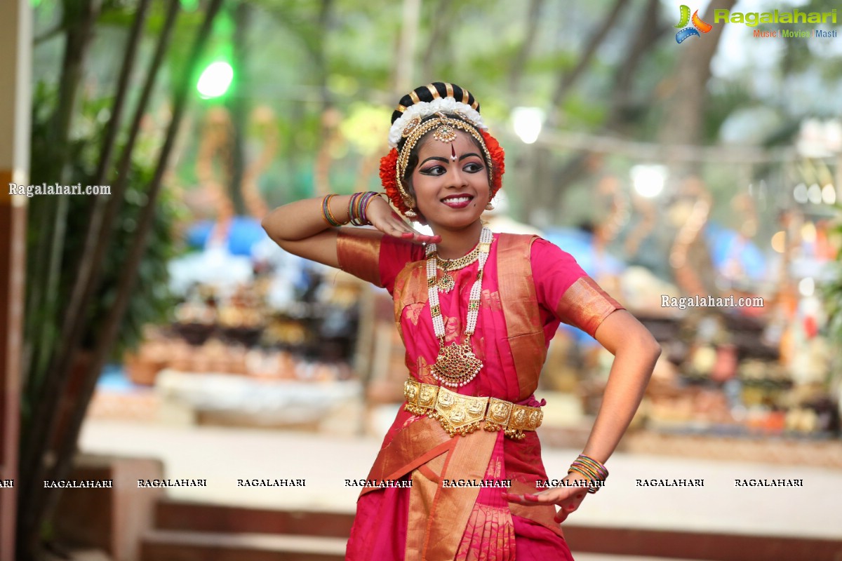 Chinmayi Nrityalaya Students' Kuchipudi Dance Performance at Shiplaramam 