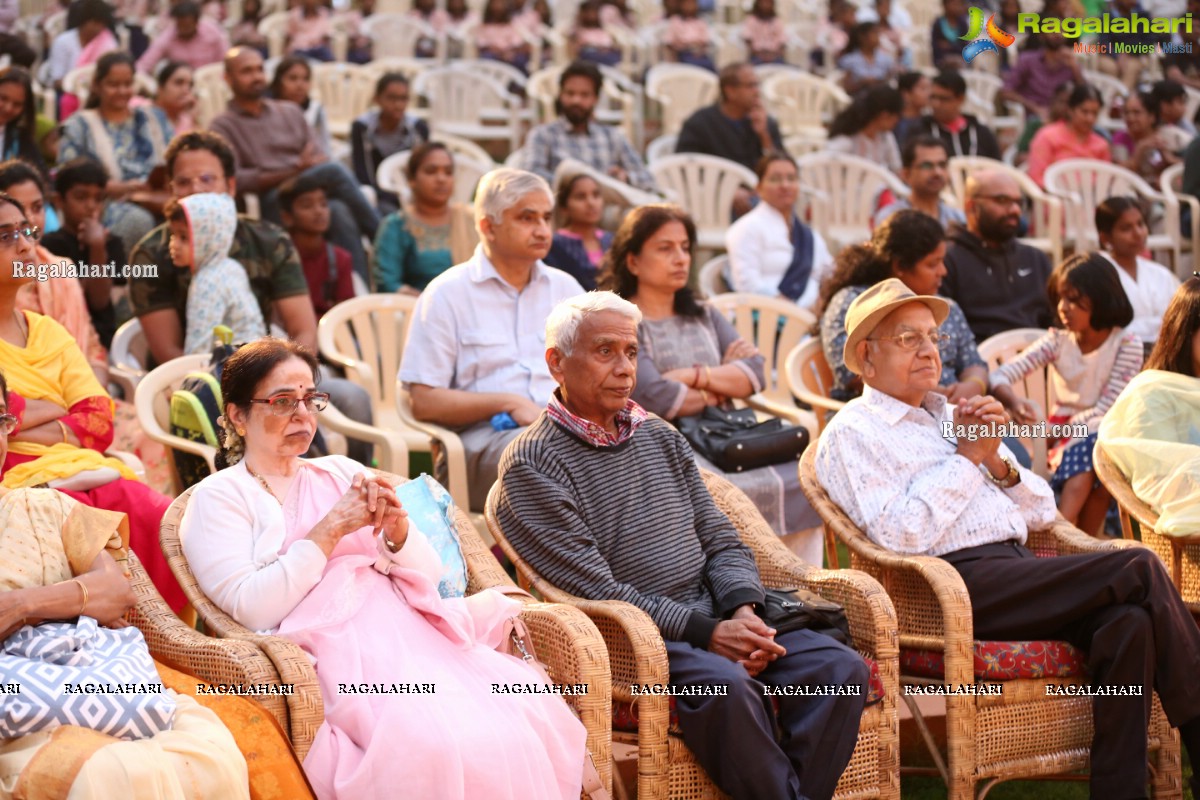 Chinmayi Nrityalaya Students' Kuchipudi Dance Performance at Shiplaramam 