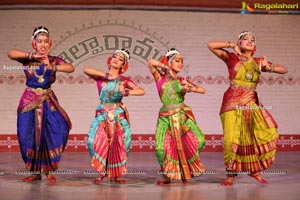 Chinmayi Nrityalaya Students' Kuchipudi Dance Performance