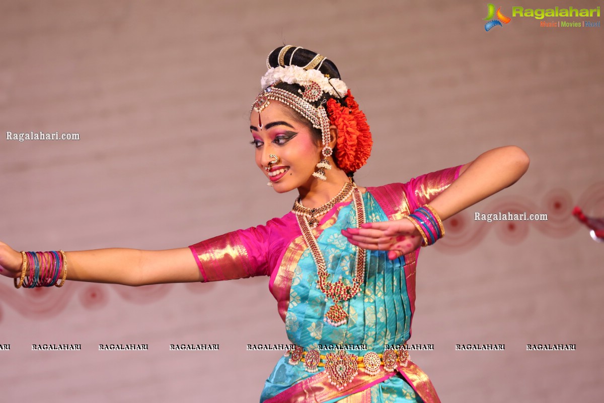 Chinmayi Nrityalaya Students' Kuchipudi Dance Performance at Shiplaramam 