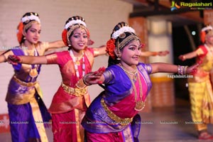 Chinmayi Nrityalaya Students' Kuchipudi Dance Performance