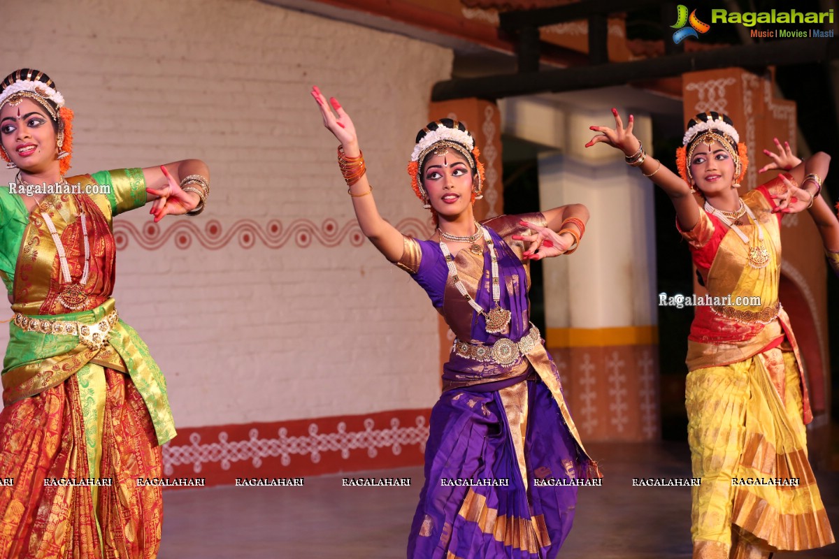 Chinmayi Nrityalaya Students' Kuchipudi Dance Performance at Shiplaramam 