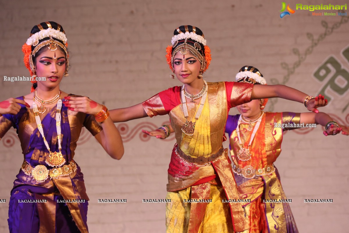 Chinmayi Nrityalaya Students' Kuchipudi Dance Performance at Shiplaramam 