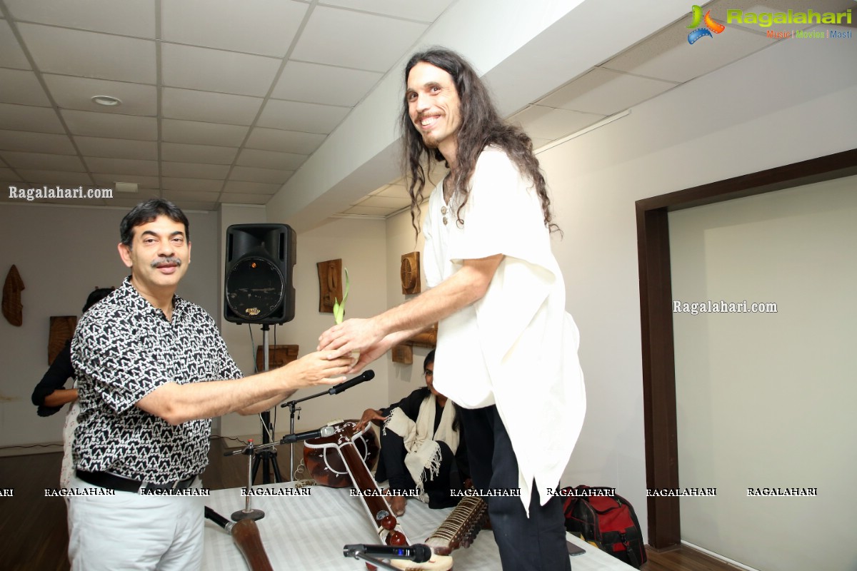 Concert by duo Azarak with Alexandre Jurain & Sukanta Bose at Dhi Artspace