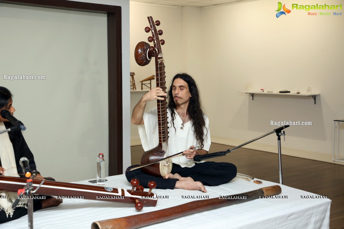 Concert by duo Azarak with Alexandre Jurain & Sukanta Bose at Dhi Artspace