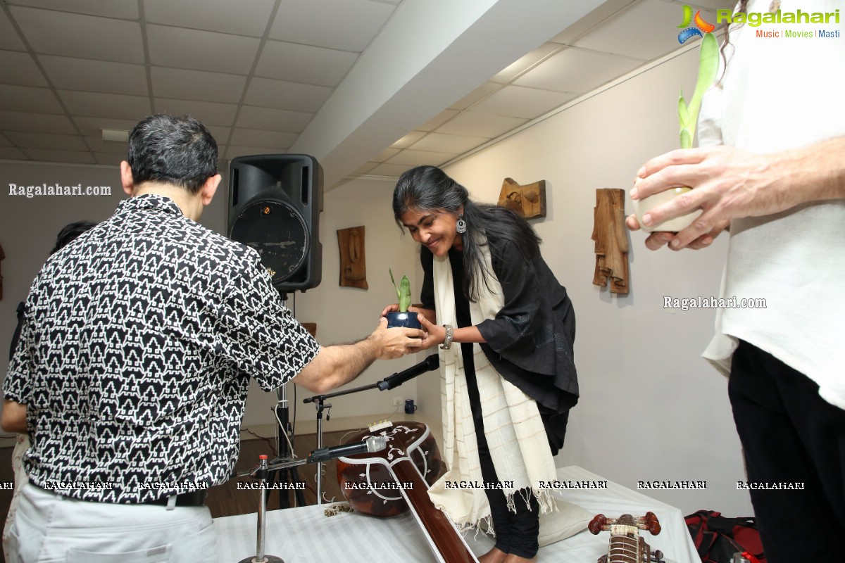 Concert by duo Azarak with Alexandre Jurain & Sukanta Bose at Dhi Artspace
