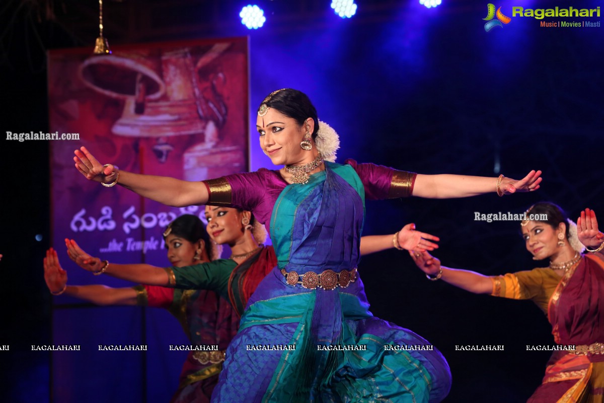 Gudi Sambaralu - Performance of 'Shivoham’ by Rama Vaidyanathan at Dharampuri Kshetram, Miyapur