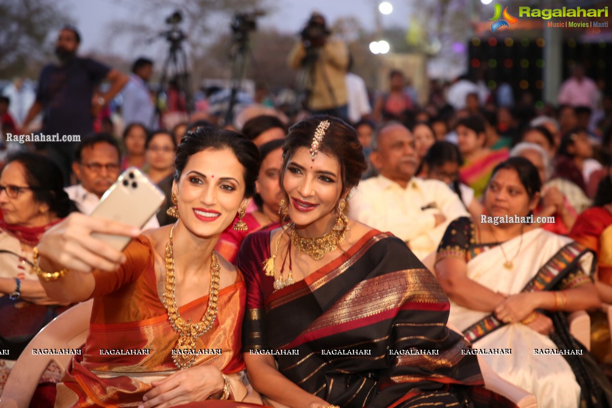 Gudi Sambaralu - Performance of 'Shivoham’ by Rama Vaidyanathan at Dharampuri Kshetram, Miyapur