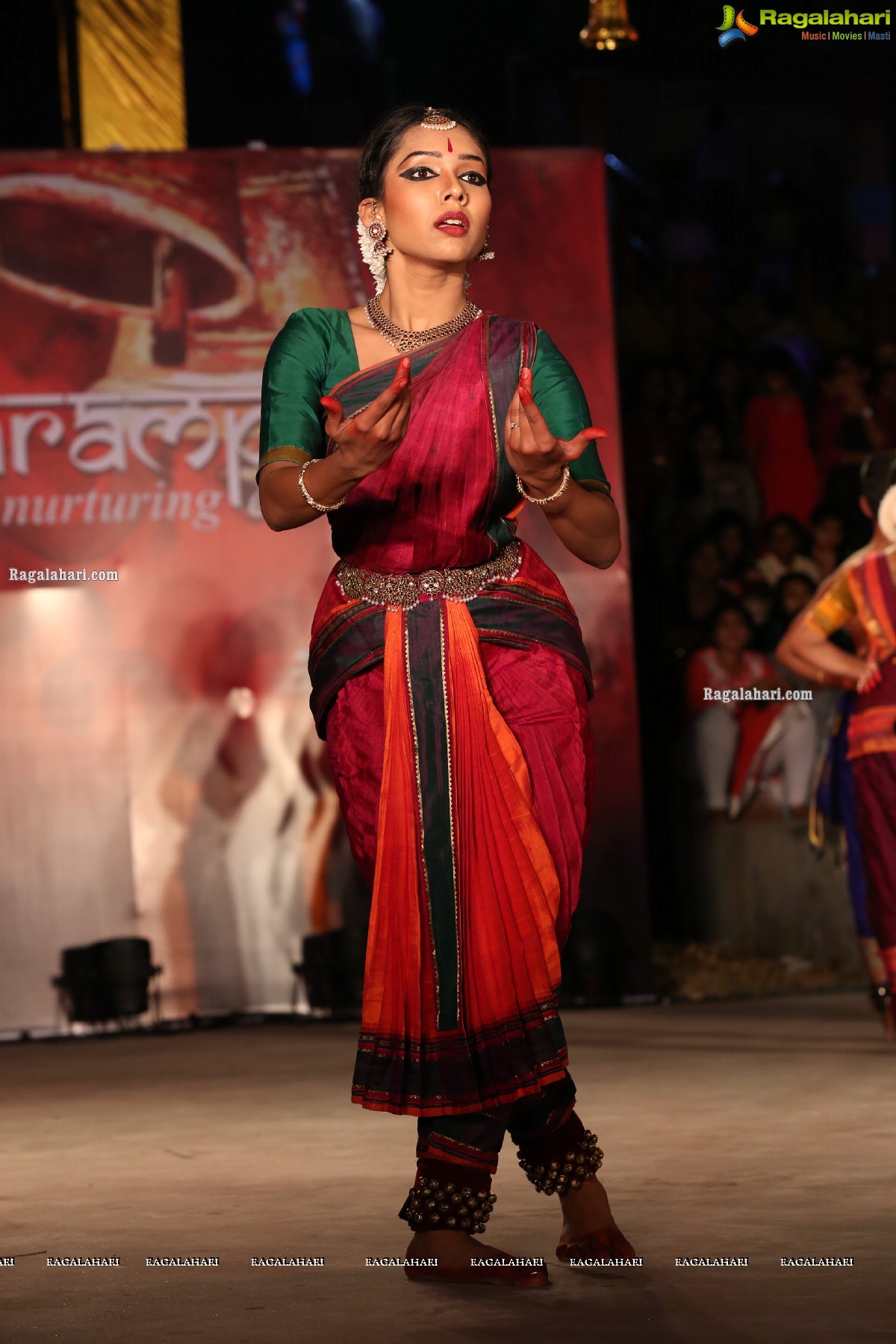 Gudi Sambaralu - Performance of 'Shivoham’ by Rama Vaidyanathan at Dharampuri Kshetram, Miyapur