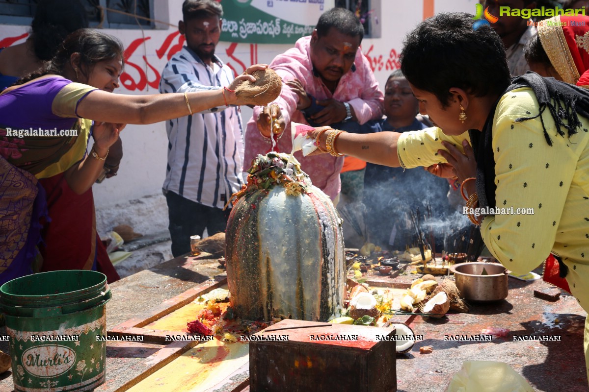 Maha Shivaratri Celebrations at Keesaragutta Sri Ramalingeshwara Swamy Temple, Hyderabad