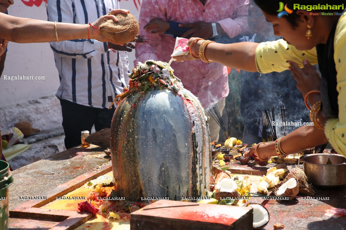 Maha Shivaratri Celebrations at Keesaragutta Sri Ramalingeshwara Swamy Temple, Hyderabad