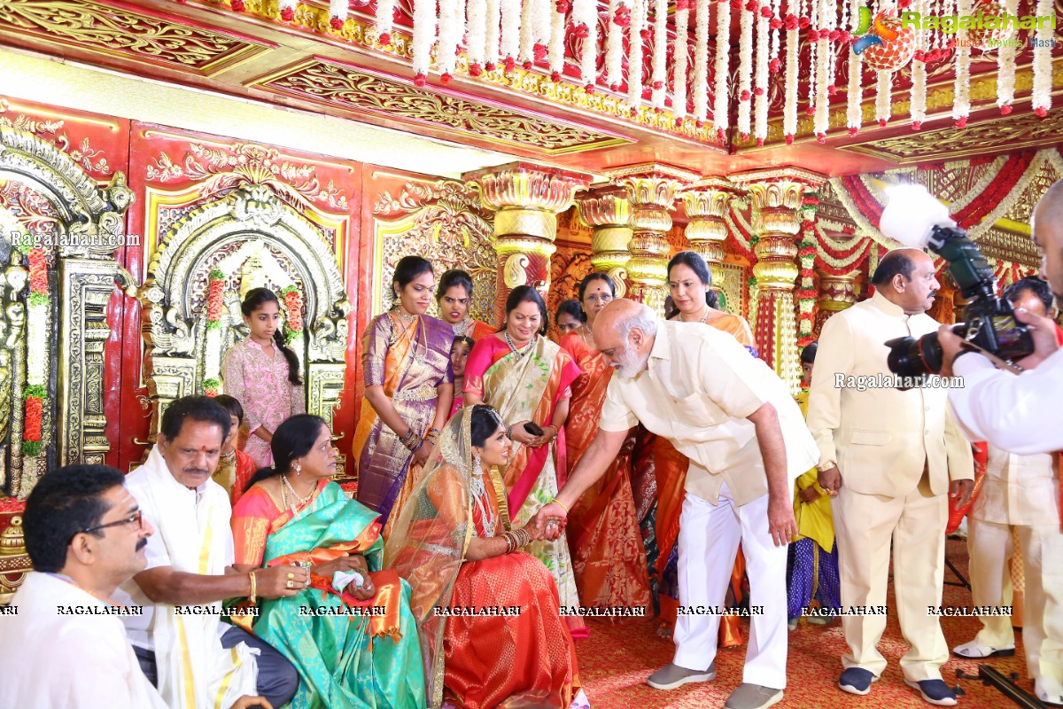 Kodi Ramakrishna's Youngest Daughter Pravalika And Mahesh Wedding