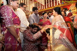 Kodi Ramakrishna's Youngest Daughter Pravallika weds Mahesh