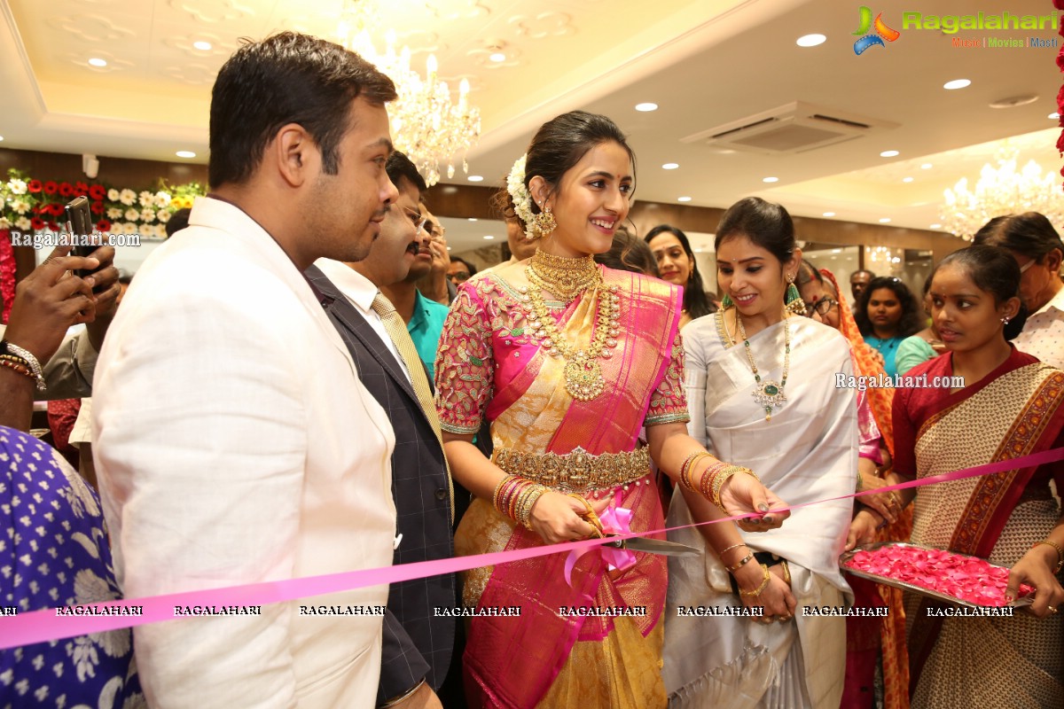 Manepally Jewellers Unveils Silverware Section at Its Dilsukhnagar Store