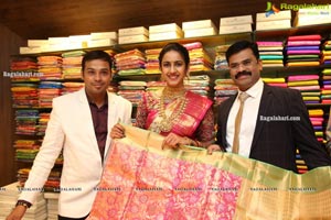 Manepally Jewellers Unveils Silverware Section