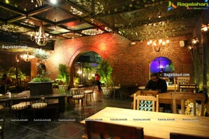 The Back Door Cafe & Bar at Jubilee Hills