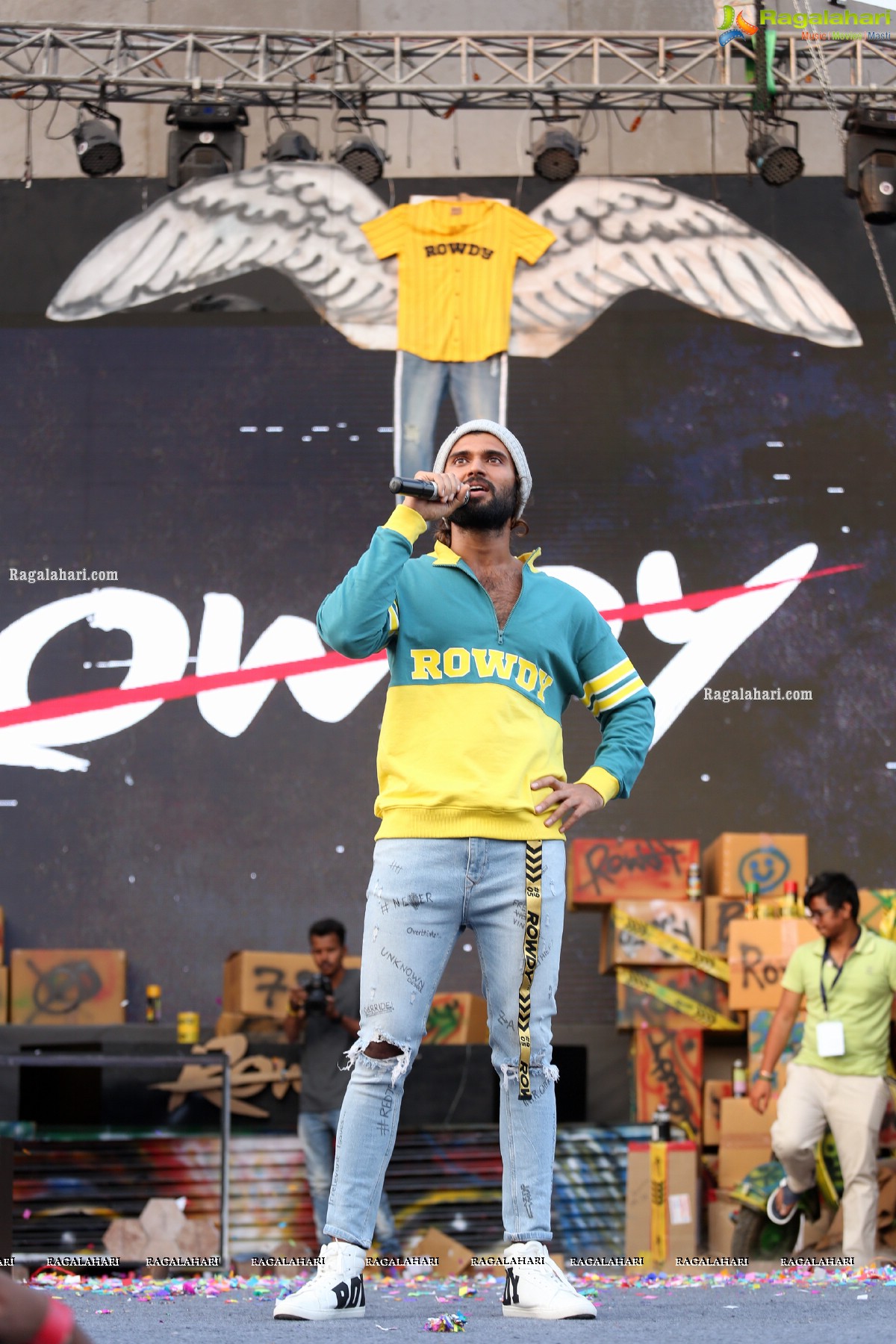 Vijay Deverakonda Hosts his Second Rowdy Sundowner Party at HyLife