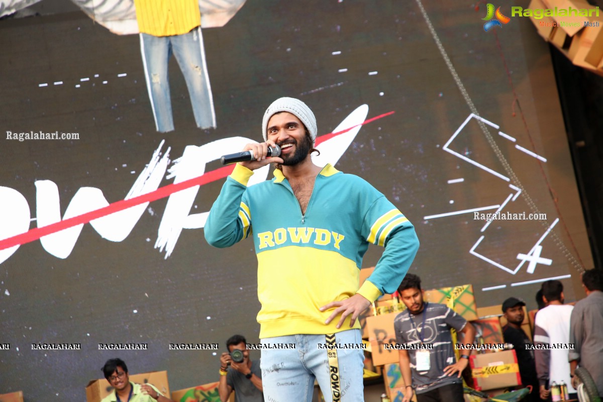 Vijay Deverakonda Hosts his Second Rowdy Sundowner Party at HyLife