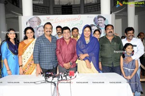 Andaru Bagundali - Andulo Nenundali Movie Press Meet