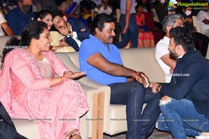 Father-Chitti-Uma-Karthik Prerelease Photos