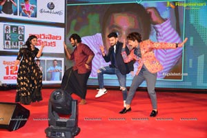 Father-Chitti-Uma-Karthik Prerelease Photos