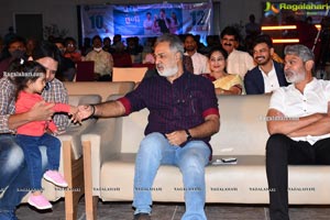 Father-Chitti-Uma-Karthik Prerelease Photos