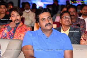 Father-Chitti-Uma-Karthik Prerelease Photos