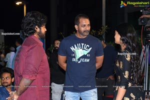 Father-Chitti-Uma-Karthik Prerelease Photos