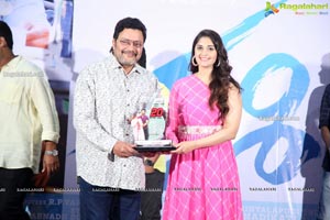 Sashi Team Celebrates Okey Oka Lokam Nuvvey Song Success