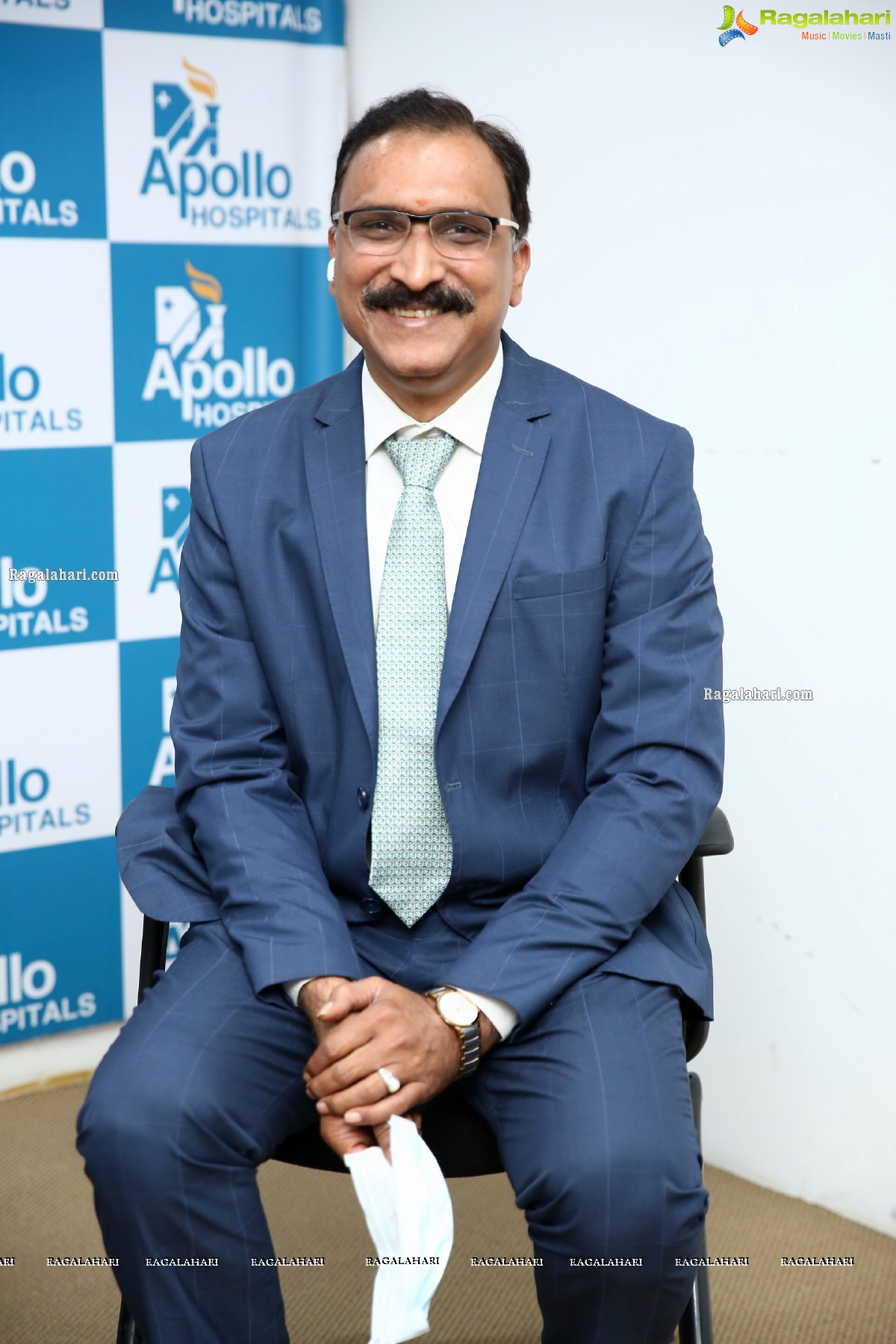 Apollo Hospitals: The Patient with Cadaver Heart Brought by Metro Rail, Recovers!