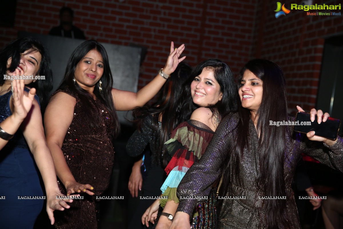 Black Coffee Ladies Kitty Party at Chemistry, Hyderabad