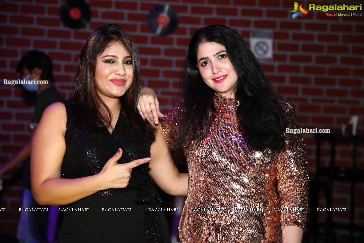 Black Coffee Ladies Kitty Party at Chemistry, Hyderabad