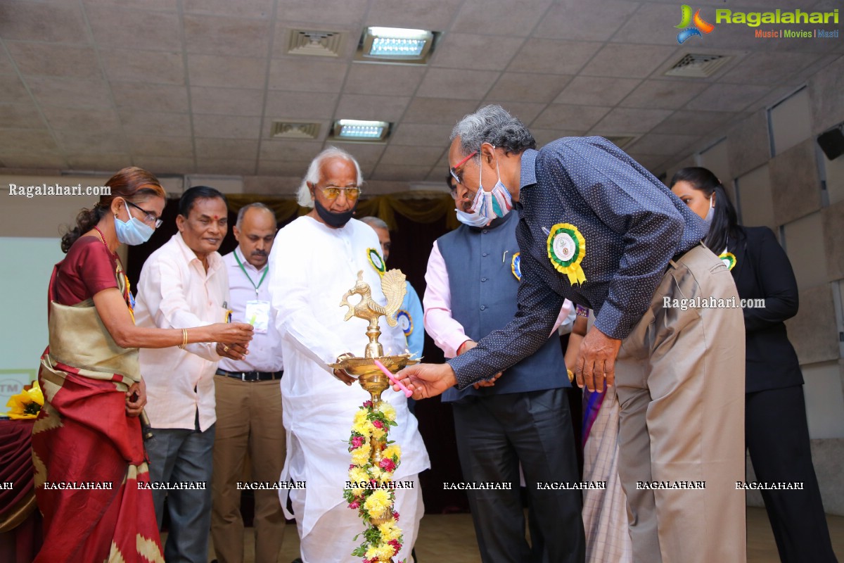 Dr Vallabhbhai Kathiria Launches Charaka Panchagavya Ayurveda medicines!