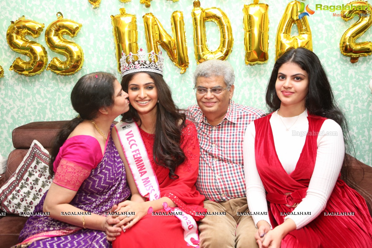 Femina Miss India World 2020 Manasa Varanasi Receives a Grand Welcome at Home