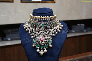 Ganesh Jewellers Showcases Its New Collection