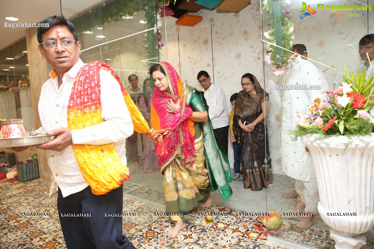 K R Kasat Lace Centre And Boutique Launches Its 5th Store at Kukatpally