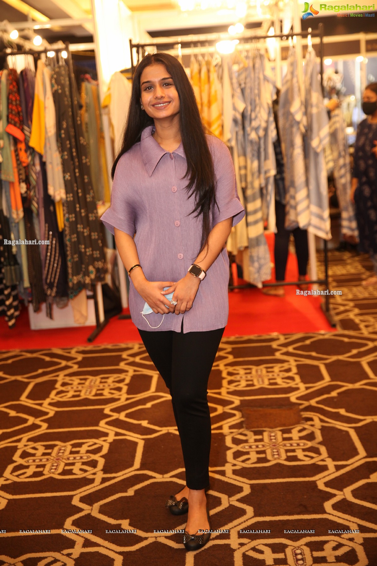 Pandora Fashion Exhibition, Park Hyatt Hyderabad