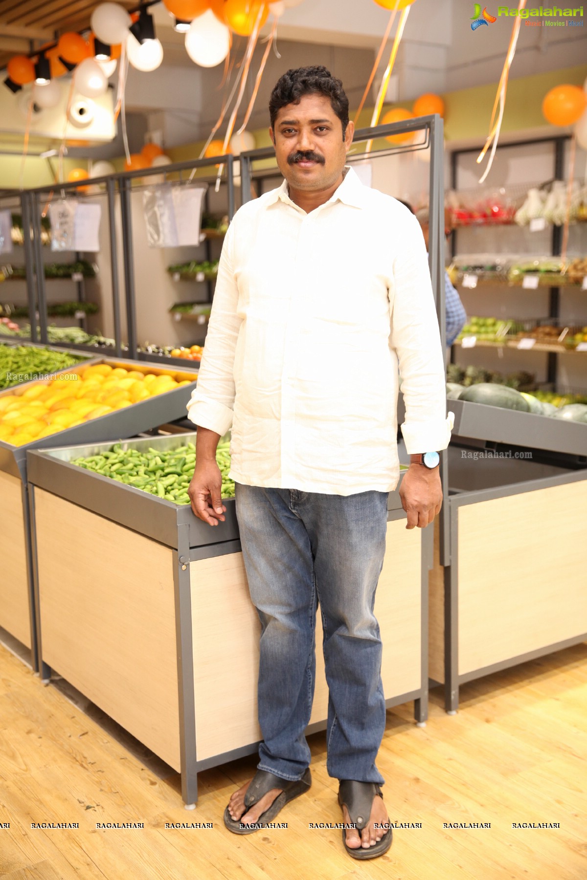 Podarillu Fruits & Vegetables 1st Outlet Launch