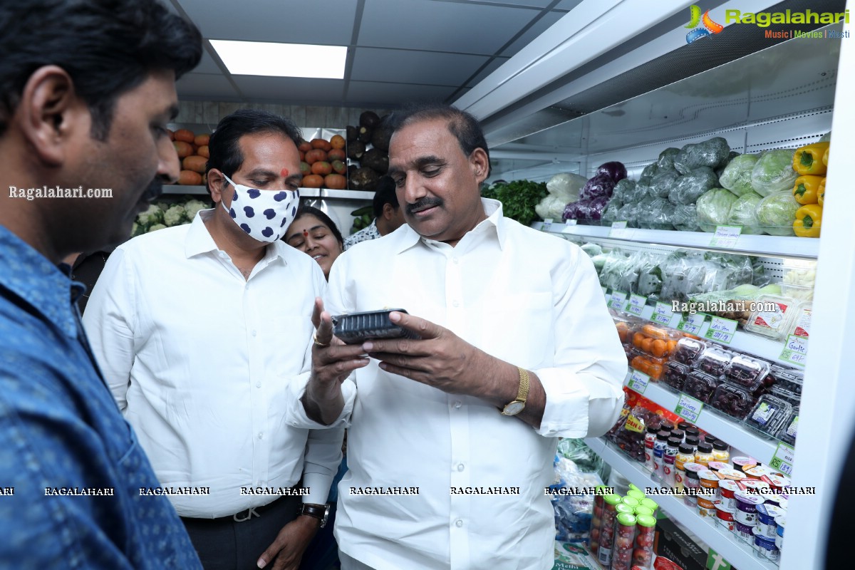 Pure-O-Natural Fruits and Vegetables 29th Outlet Launch