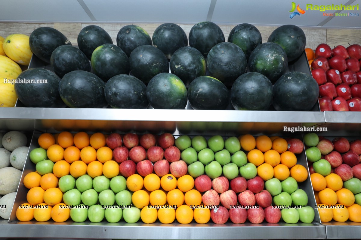 Pure-O-Natural Fruits and Vegetables 29th Outlet Launch