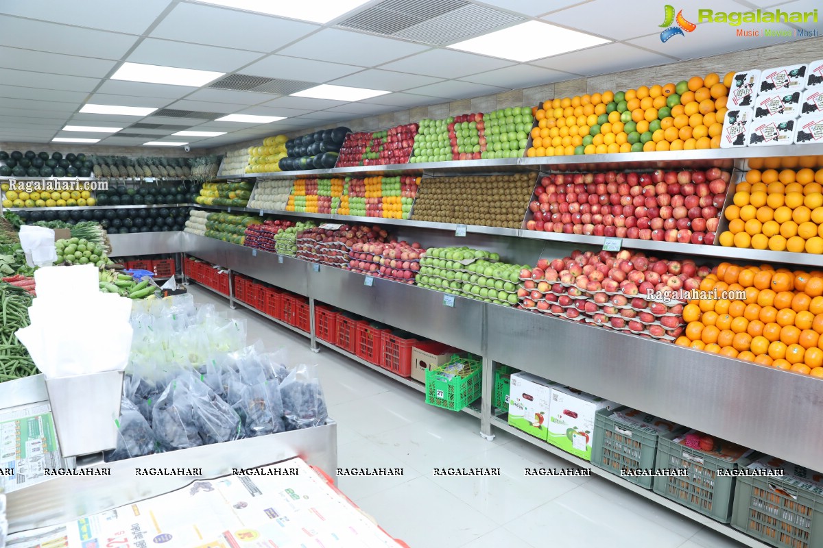 Pure-O-Natural Fruits and Vegetables 29th Outlet Launch