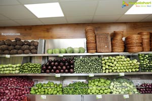 Pure-O-Natural Fruits and Vegetables 30th Outlet Launch