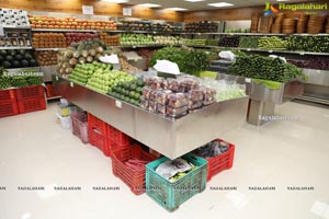 Pure-O-Natural Fruits and Vegetables 30th Outlet Launch