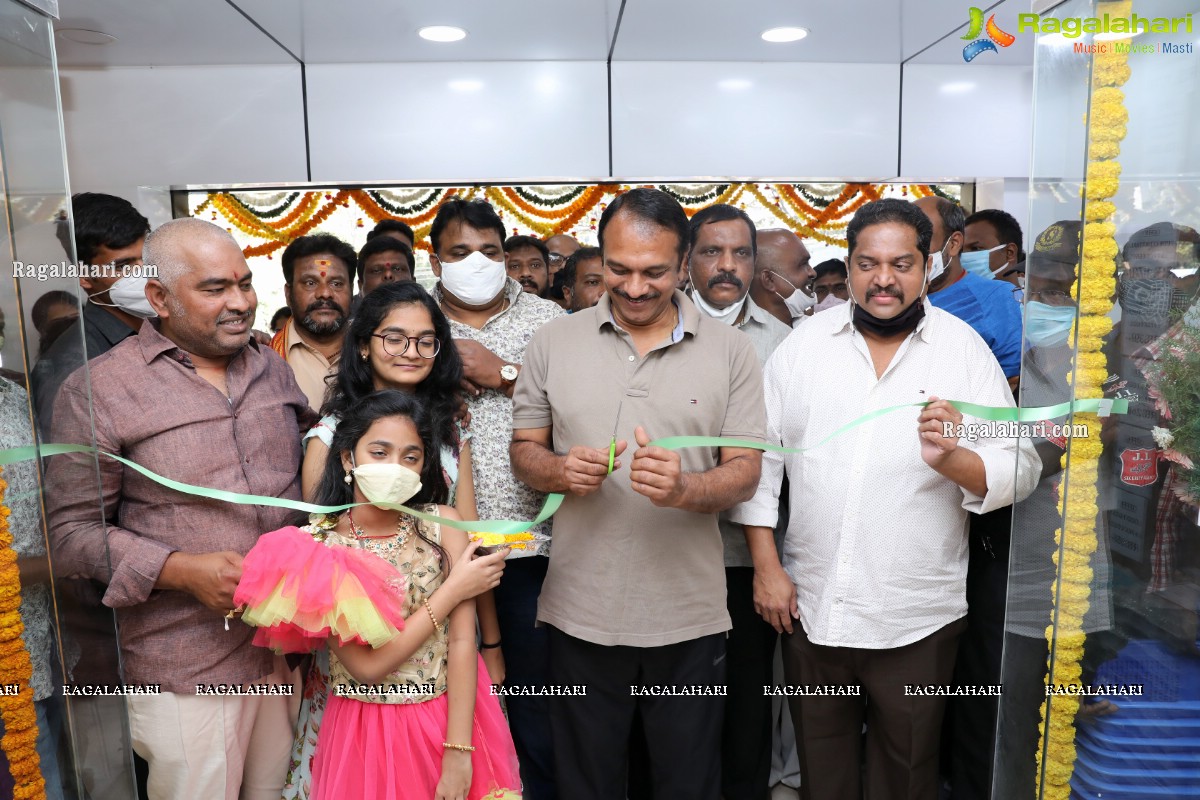 Pure-O-Natural Fruits and Vegetables 30th Outlet Launch at Champapet, Hyderabad