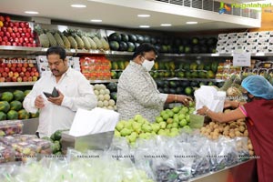 Pure-O-Natural Fruits and Vegetables 30th Outlet Launch