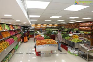 Pure-O-Natural Fruits and Vegetables 30th Outlet Launch